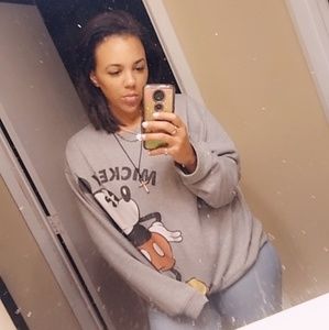 Meet your Posher, Sidney